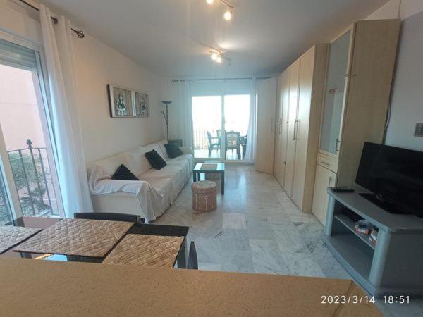 Apartamentos Los Hidalgo Golf Манилва Экстерьер фото